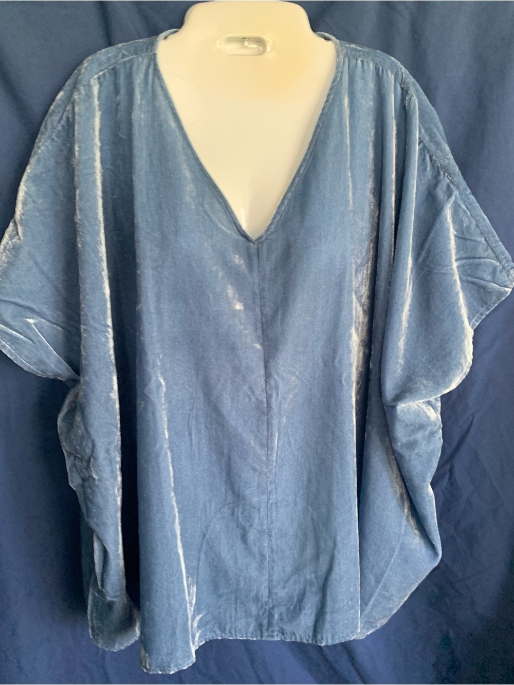 Pure Jill Elements size small V-Neck Velvet Top in Azure Blue